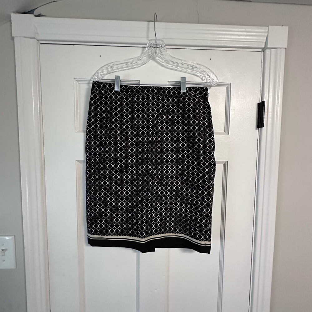 The Limited Black and White Mini Pencil Skirt
